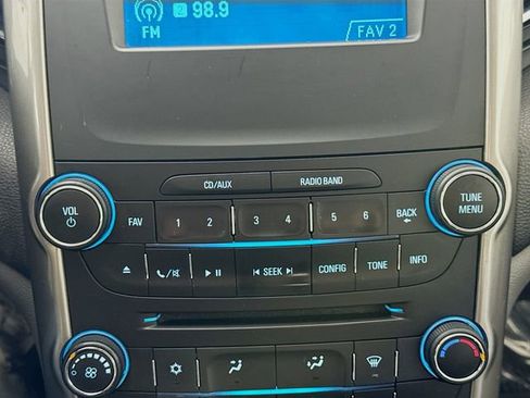 Used 2015 Chevrolet Malibu LS image 13