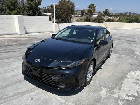 Used 2026 Toyota Camry LE FWD image 8