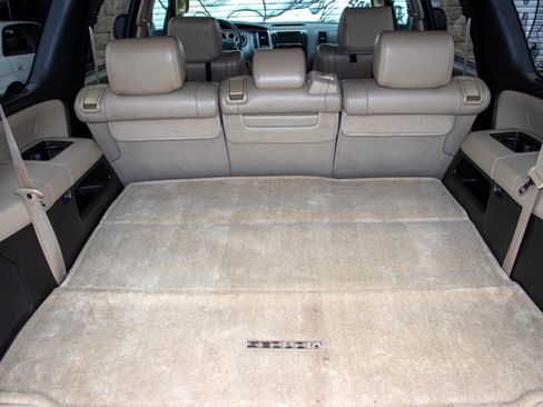 Used 2010 Toyota Sequoia Limited RWD image 19