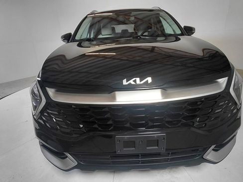 Used 2023 Kia Sportage EX AWD/4WD image 2