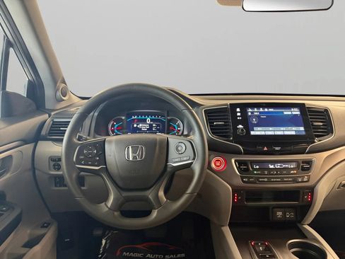 Used 2021 Honda Pilot EX image 30