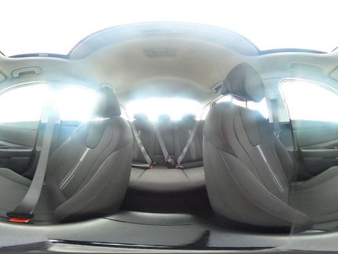 Used 2025 Hyundai Elantra SEL image 44