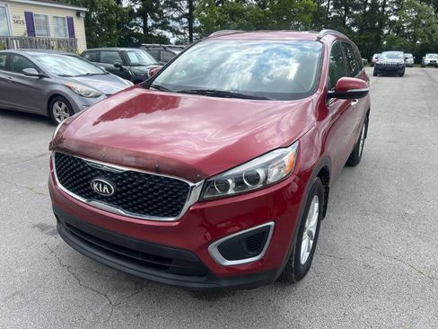 Used 2016 Kia Sorento FWD image 1