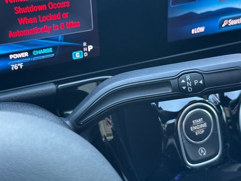 Certified 2025 Mercedes-Benz GLA 35 AMG 4MATIC image 25