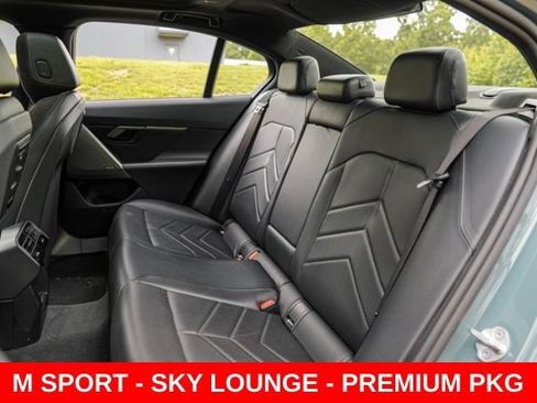 Used 2024 BMW 530i w/ M Sport Package RWD image 41