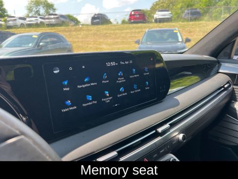 Used 2025 Hyundai Palisade Calligraphy FWD image 10