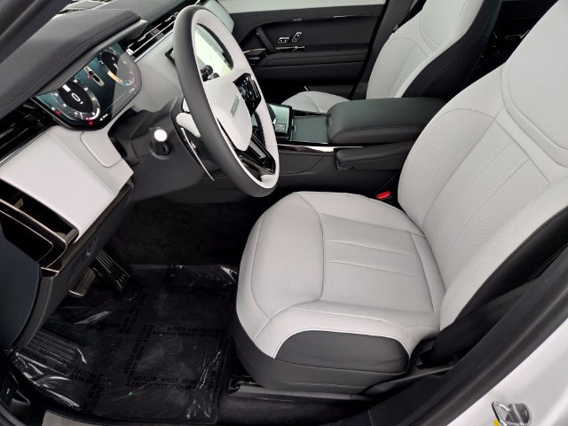 New 2026 Land Rover Range Rover Sport Dynamic SE AWD/4WD image 10