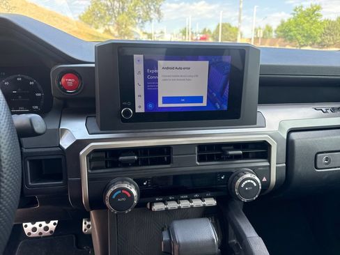 Used 2024 Toyota Tacoma TRD Sport AWD/4WD image 14