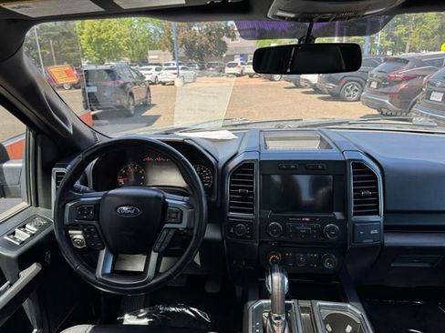 Used 2017 Ford F150 XLT w/ Equipment Group 302A Luxury AWD/4WD image 15