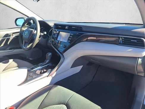 Used 2019 Toyota Camry LE image 16