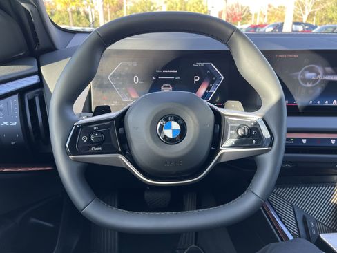 Certified 2025 BMW X3 xDrive30i image 18