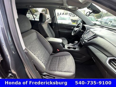 Used 2022 Chevrolet Equinox LT image 36