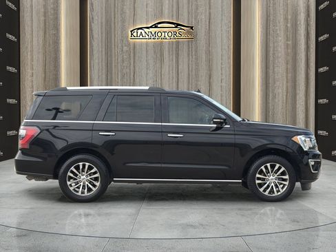 Used 2018 Ford Expedition Limited w/ Equipment Group 301A RWD image 8