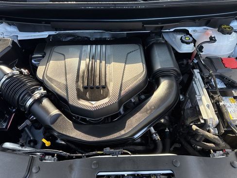 Certified 2025 GMC Acadia Elevation image 10