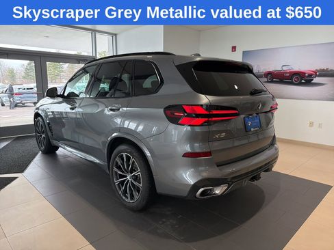 Used 2026 BMW X5 xDrive40i w/ M Sport Package image 7