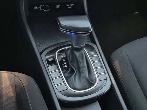 Used 2024 Hyundai Kona SEL FWD image 14