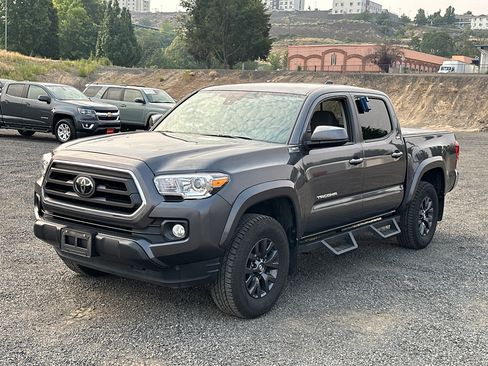 Certified 2022 Toyota Tacoma SR5 RWD image 6