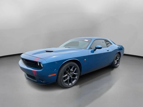 Used 2021 Dodge Challenger SXT w/ Blacktop Package RWD image 5
