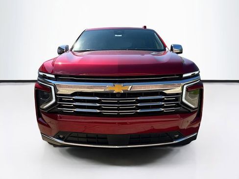 New 2025 Chevrolet Suburban Premier image 4