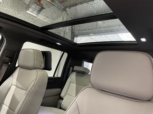 New 2026 GMC Yukon XL Elevation w/ Elevation Premium Package image 17