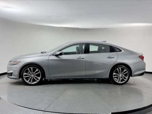 Used 2023 Chevrolet Malibu LT FWD image 3