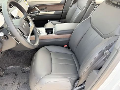 New 2026 Land Rover Range Rover Long Wheelbase SE AWD/4WD image 6
