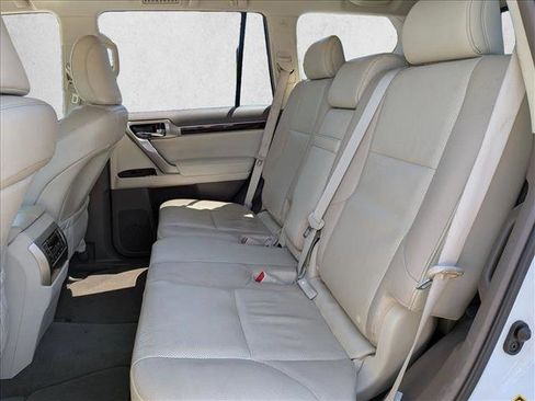 Used 2019 Lexus GX 460 Premium w/ Premium Package AWD/4WD image 20