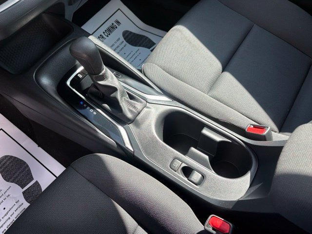 Used 2024 Toyota Corolla LE FWD image 19