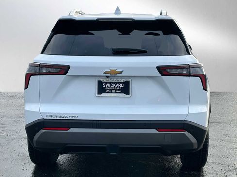 New 2026 Chevrolet Equinox LT image 4