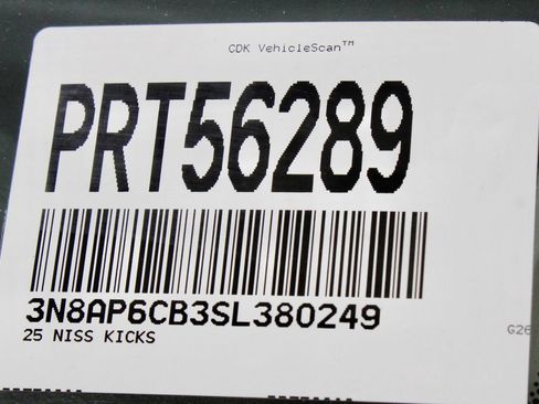 Certified 2025 Nissan Kicks SV AWD/4WD image 33