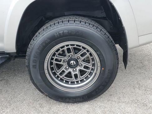 Used 2021 Toyota 4Runner TRD Off-Road Premium image 7