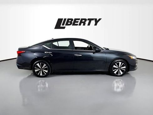 Used 2022 Nissan Altima 2.5 SV image 8