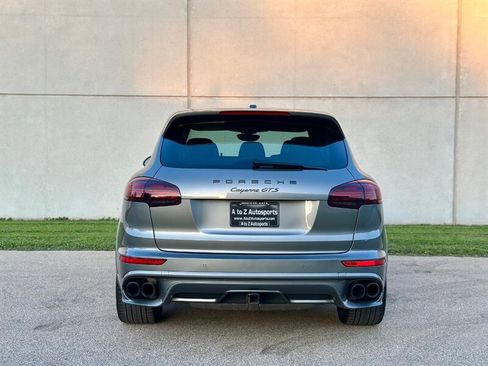 Used 2016 Porsche Cayenne GTS w/ Premium Package AWD/4WD image 8