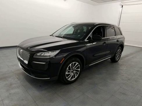 Used 2022 Lincoln Corsair AWD w/ Equipment Group 101A image 3