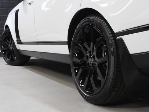 Used 2021 Land Rover Range Rover P525 Westminster Edition LWB image 21