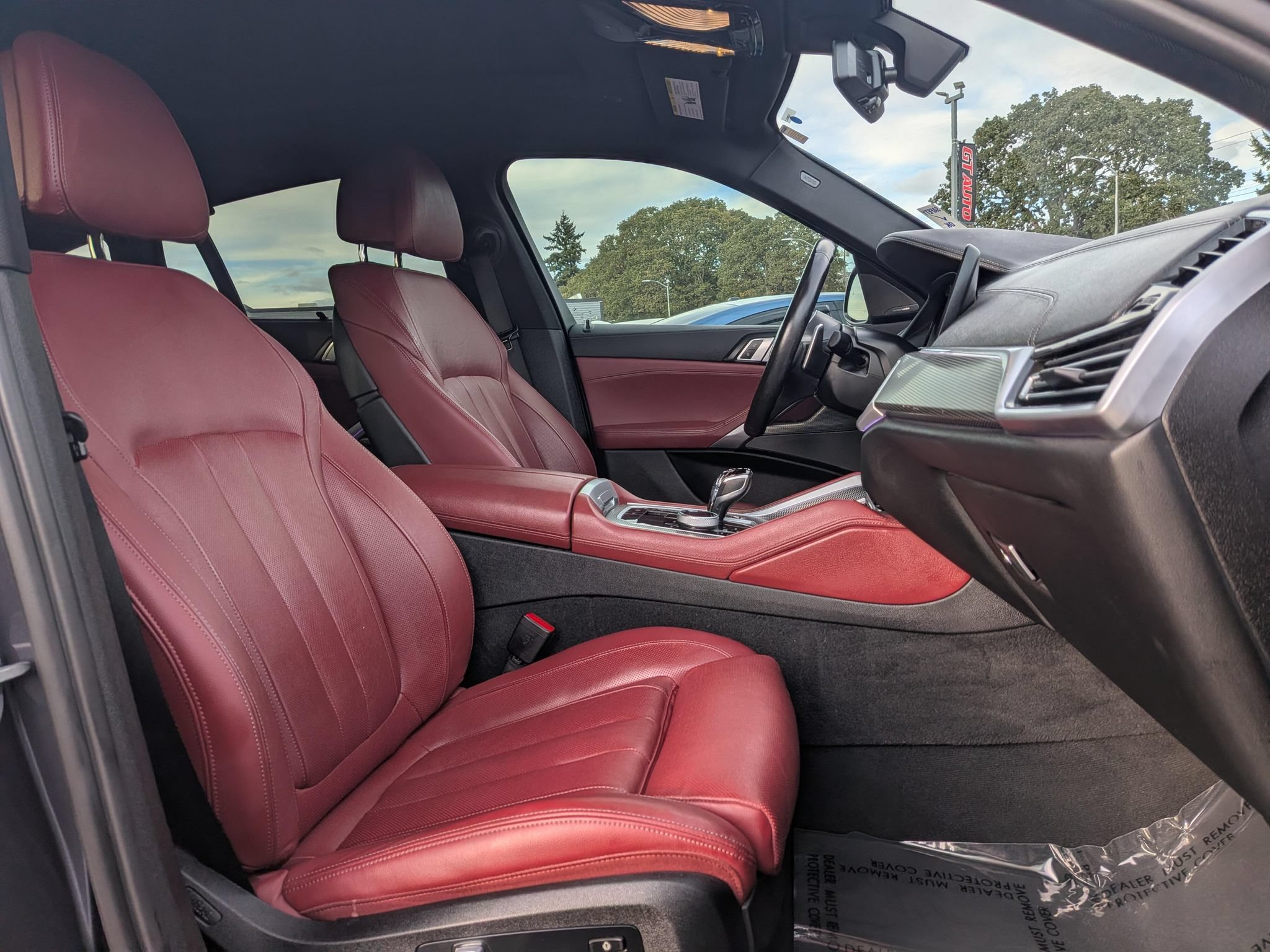 Used 2021 BMW X6 M50i w/ Executive Package AWD/4WD image 7