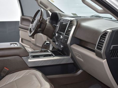 Used 2019 Ford F150 Limited image 13