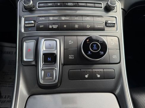 Used 2023 Hyundai Santa Fe SEL Premium image 20