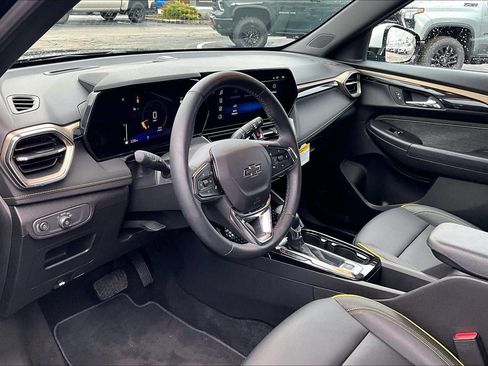 New 2025 Chevrolet TrailBlazer ACTIV w/ Convenience Package FWD image 7