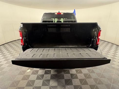 Used 2025 RAM 1500 Tradesman w/ Night Edition AWD/4WD image 27