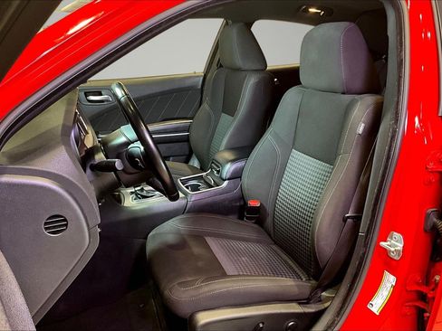 Used 2023 Dodge Charger SXT RWD image 21