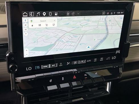 New 2026 GMC Hummer EV SUV AWD/4WD image 8