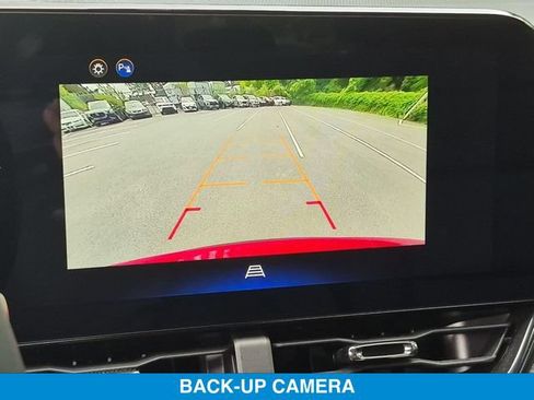 Used 2025 Chevrolet Equinox RS w/ Convenience Package III AWD/4WD image 24