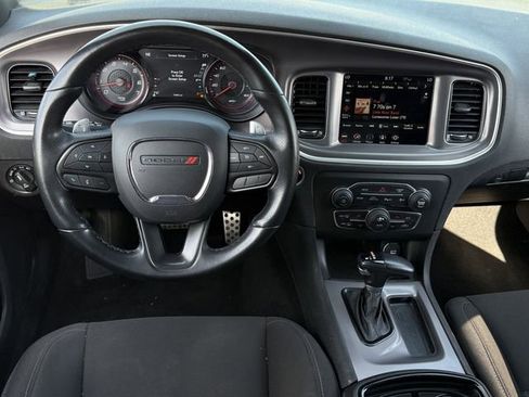 Used 2022 Dodge Charger R/T w/ Blacktop Package image 12