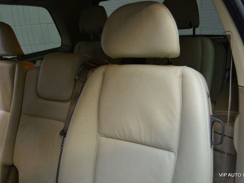 Used 2011 Volvo XC90 3.2 image 22