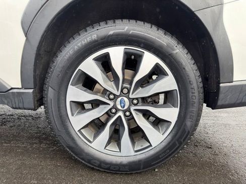 Used 2023 Subaru Outback Limited XT AWD/4WD image 23