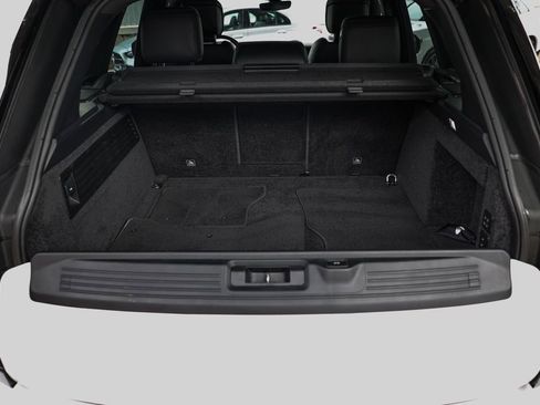 Used 2022 Land Rover Range Rover P525 Westminster Edition image 70