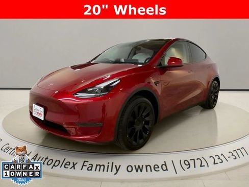 Used 2024 Tesla Model Y 2WD image 1