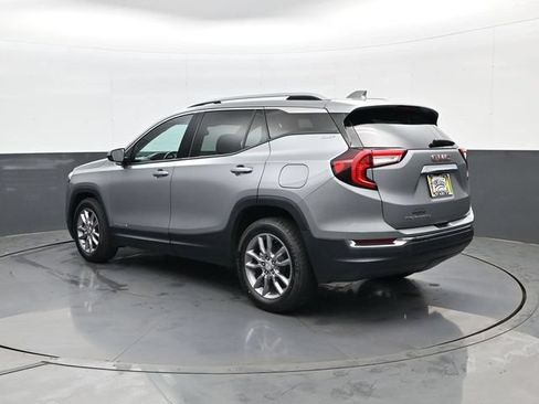 Used 2023 GMC Terrain SLT FWD image 7