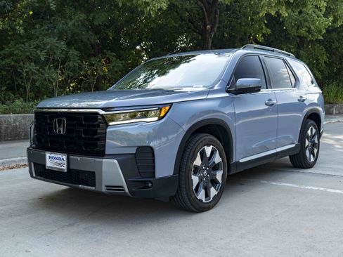 Used 2026 Honda Pilot Elite image 5